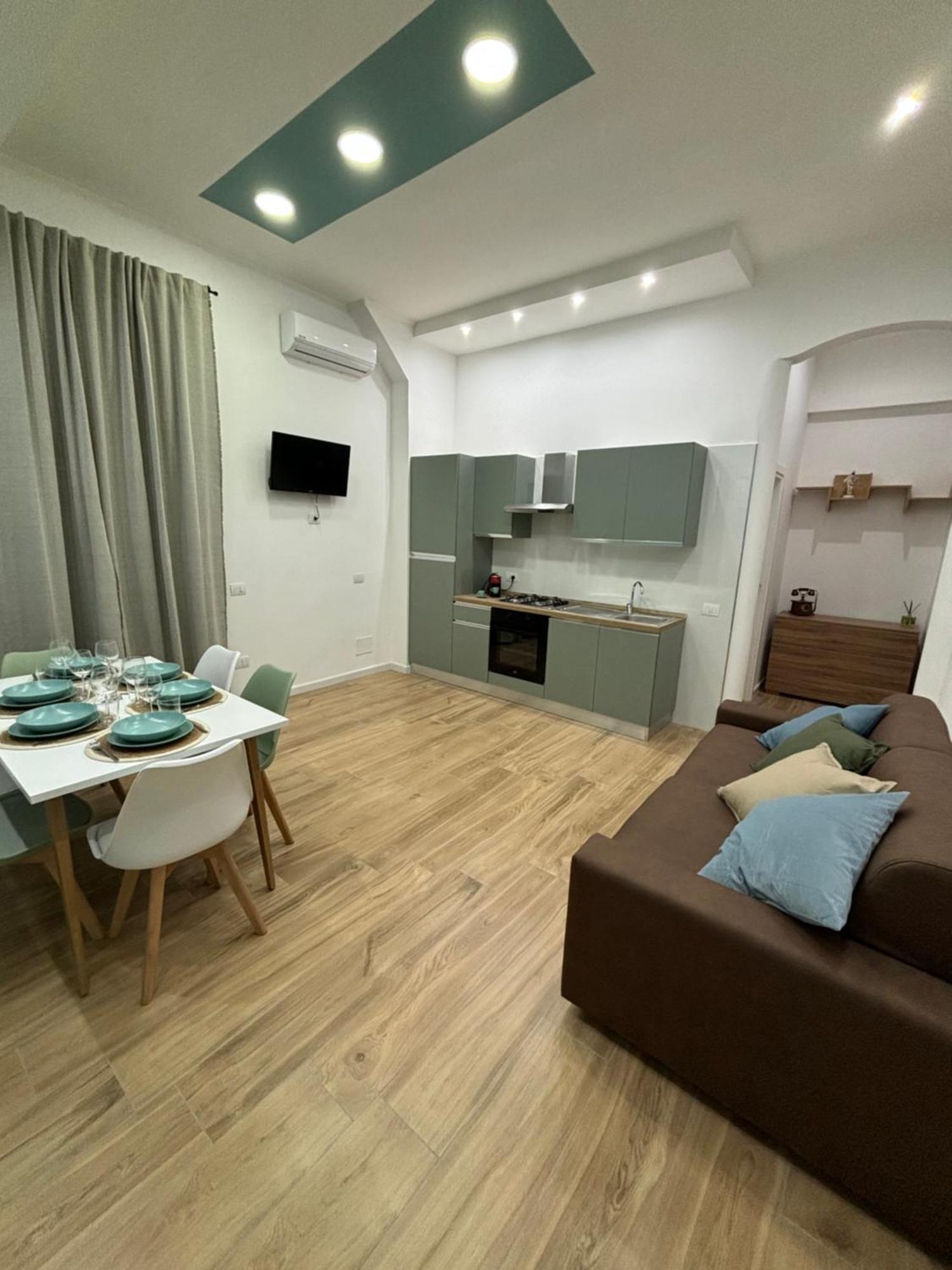Salotto Mariella Apartment Naples Luaran gambar